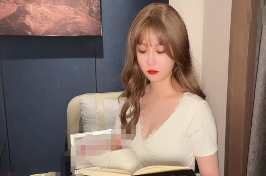 หลานชายของฉันพักที่บ้านลุงของฉันเพื่อตรวจสอบการสอบเข้ามหาวิทยาลัยโดยป้าของฉันเพื่อเกลี้ยกล่อมความสัมพันธ์ทุกคืน